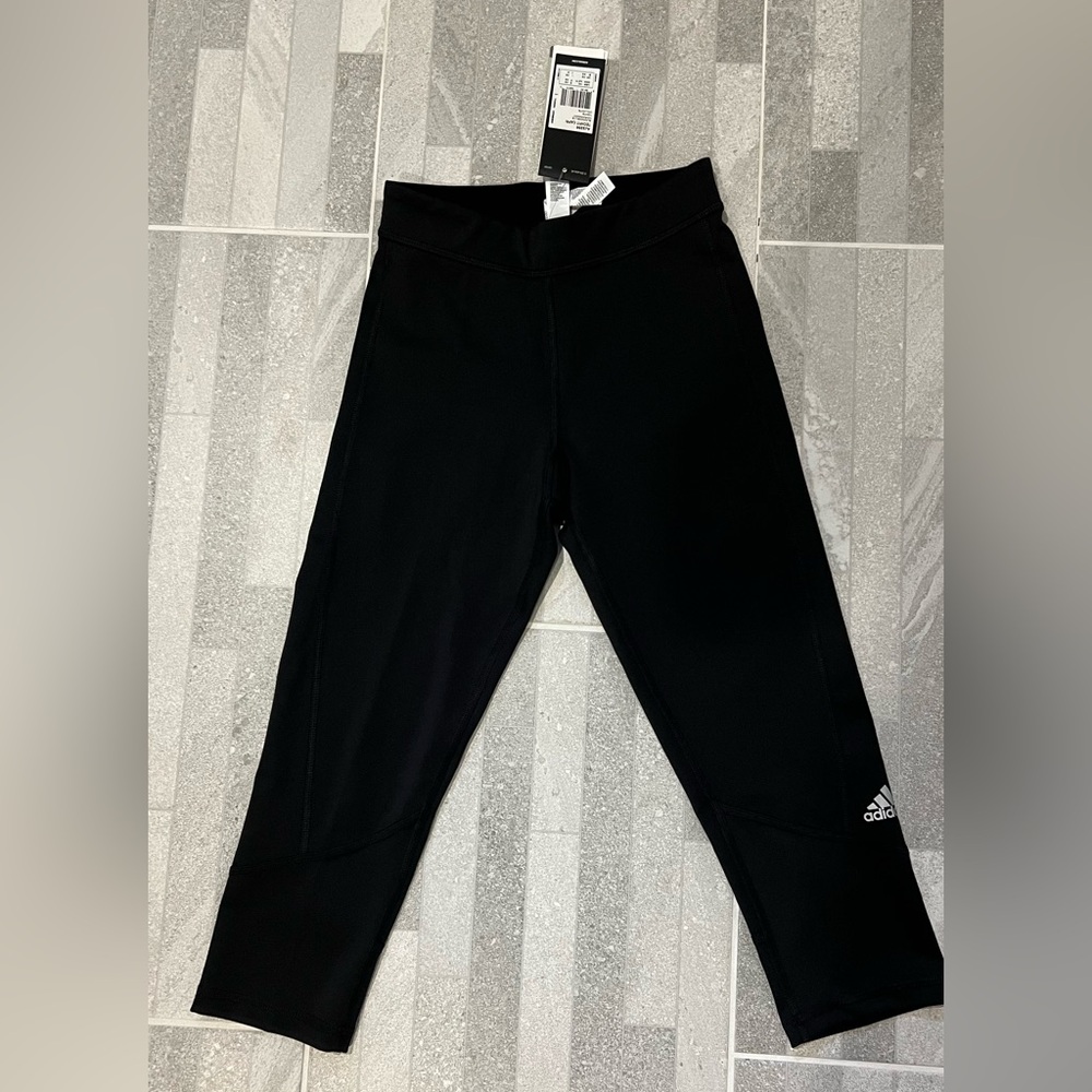 Brand new Adidas Capri tights size xs